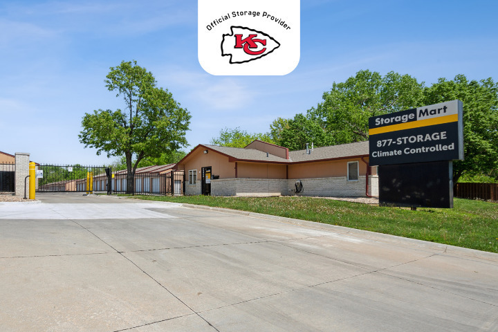 StorageMart at 15506 Harrison St in Omaha